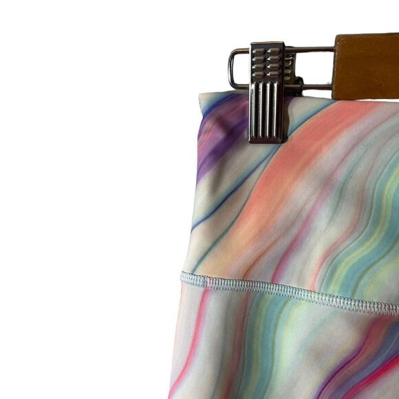 Athleta LOVE Proudly 7'' Bike Shorts Fitness Yoga Running Shorts Size Small - Picture 9 of 10